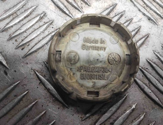 SKODA Octavia 2 generation (2004-2013) Riteņu dekoratīvie vāki 6U0601151L 26045998