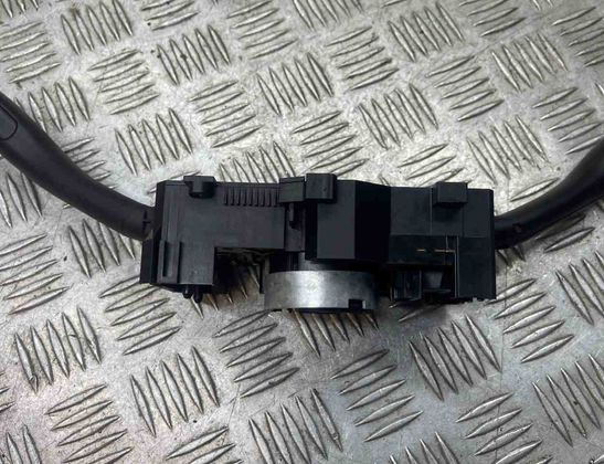 VOLKSWAGEN Passat B5 (1996-2005) Wiper turn signal indicator stalk/ switch 8L0953513,202705 30740556