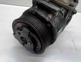 VOLKSWAGEN Golf 5 generation (2003-2009) Hасос кондиционера 1K0820803S 32070458