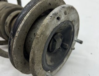 BMW 5 Series E60/E61 (2003-2010) Амортизатор передний правый 9270098 33073326