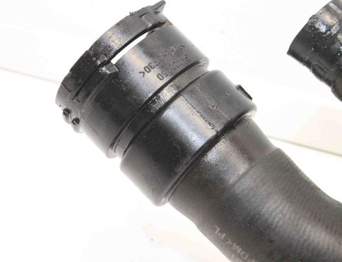 VOLVO XC70 3 generation (2007-2020) Coolant Hose Pipe 31355201 22270520