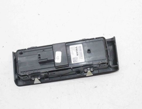 VOLVO XC40 1 generation (2017-2024) Переключатель кнопок 32319765 24811823