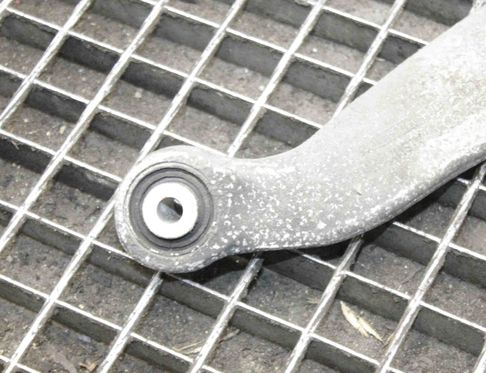 AUDI A7 C7/4G (2010-2020) Aizmugurējā kreisā svira/ričags 8K0505323H 25882547