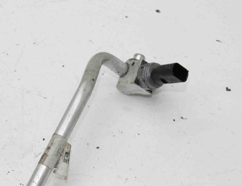 JAGUAR I-Pace 1 generation (2018-2023) AC Hose Pipe J9D3-19N601-AB 31690834