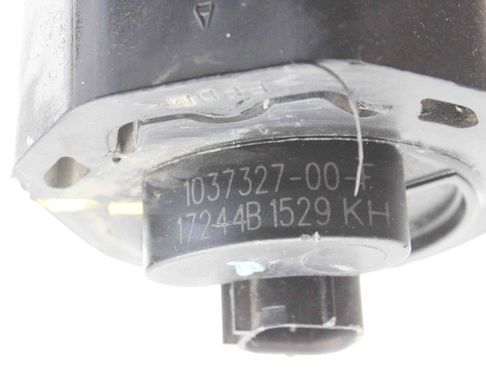 TESLA Model S 1 generation (2012-2024) Dzesēšanas cirkulācijas motorīts 1037327-00-F 31886797