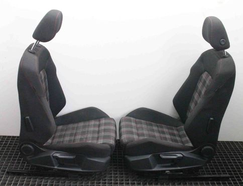 VOLKSWAGEN Golf 7 generation (2012-2024) Внутренние сиденья с комплектом дверных карт 31972629