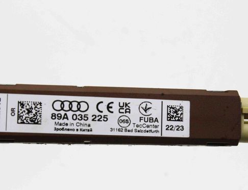 AUDI Q4 Sportback e-tron 1 generation (2021-2024) Bootlid Antenna Amplifier 89A035225 32399887