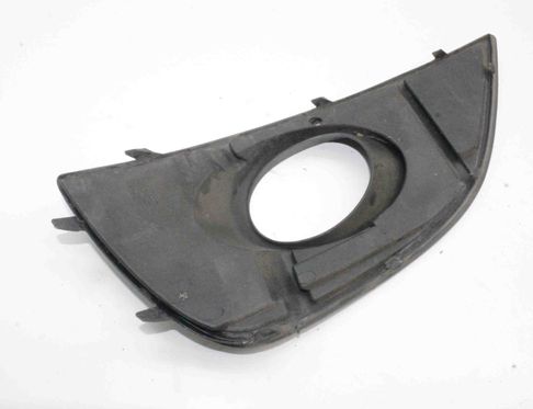 SEAT Alhambra 2 generation (2010-2021) Правая решетка переднего бампера 7N5853666A 32704031
