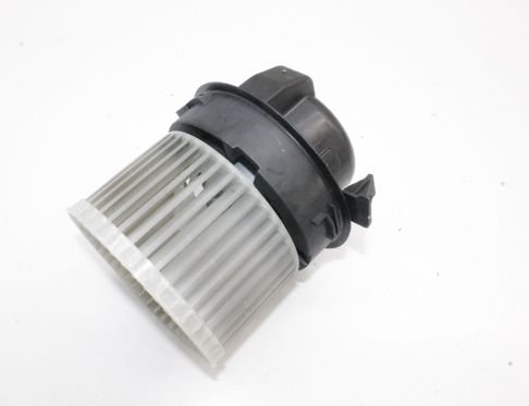 PEUGEOT 2008 2 generation (2019-2023) Heater Blower Fan 7015011001 32756555