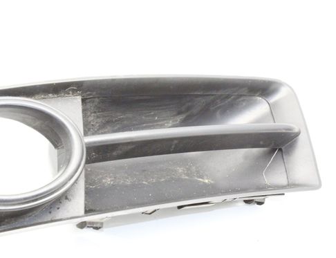 AUDI A4 B7/8E (2004-2008) Priekšējā bampera kreisā reste 8E0807681G 32852001