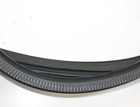 AUDI e-tron GT 1 generation (2020-2024) Priekšējo kreiso durvju gumija 9J1831721A 33000946