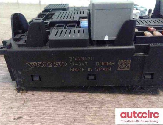 VOLVO V90 2 generation (2016-2024) Fuse Box 31473571,31398003,31398002 30841363