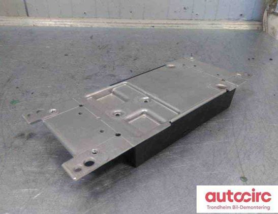 BMW X5 F15 (2013-2018) Sound Control Unit 9389657,84109322954,84109350661,84109362848,84109322954,84109350661,84109362848 30851125