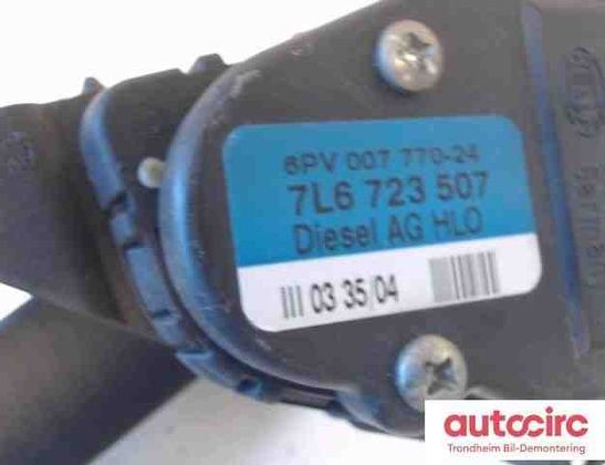 VOLKSWAGEN Touareg 1 generation (2002-2010) Throttle Pedal 7l6723507,7l6723507h 30865100