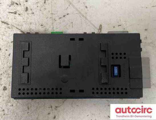 VOLVO V70 3 generation (2007-2020) Piekares spilvena vadības bloks 30716987,31350479 31676218