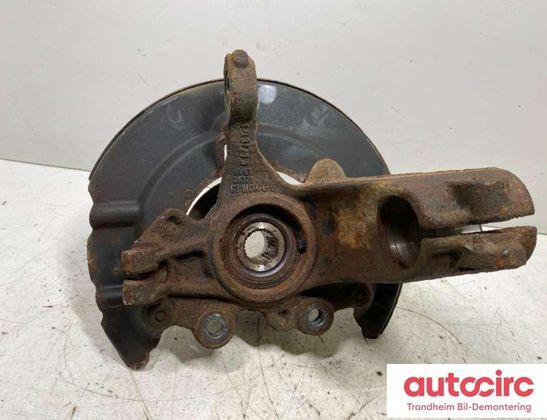 FORD Focus 3 generation (2011-2020) Ступица передняя левая 1882875 33029308