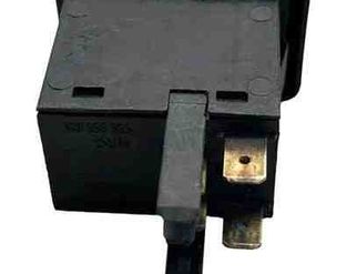 VOLKSWAGEN Passat Variant 1 generation (2010-2024) Кнопка обогрева лобового стекла 535959621 24413236