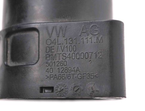 VOLKSWAGEN Passat B8 (2014-2023) Citas šļaukas / trubas 04L131111M 11563491