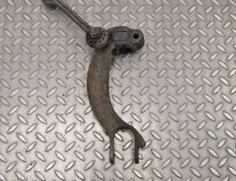 AUDI A6 C7/4G (2010-2020) Priekšējā kreisā apakšējā svira/ričags 8K0413L 14732437