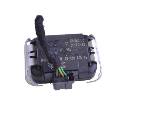 PEUGEOT RCZ 1 generation (2010-2014) Датчик дождя 9683202380 17866019