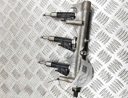 BMW 2 Series F22/F23 (2013-2020) Fuel Rail 7639990,0261500484,7639975,8643665 28800145