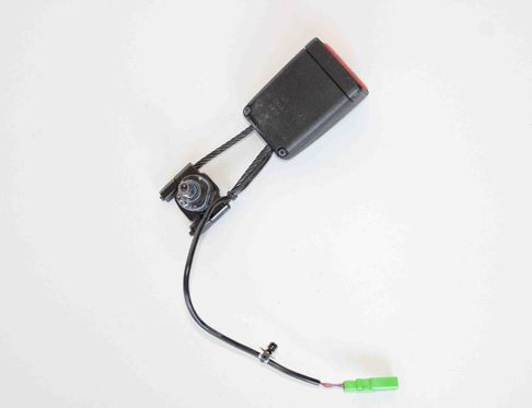 VOLVO XC90 2 generation (2014-2024) Front Left Seat Buckle 31369301 32571569