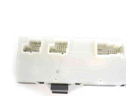 BMW X3 G01 (2017-2024) Блок управления крышки багажника 8739634 3812244