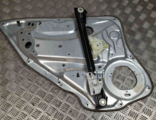 MERCEDES-BENZ C-Class W204/S204/C204 (2004-2015) Rear Right Door Window Regulator 911787103 31967259