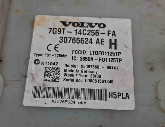 VOLVO XC60 1 generation (2008-2017) Fuse Box 30765624AE 32397193