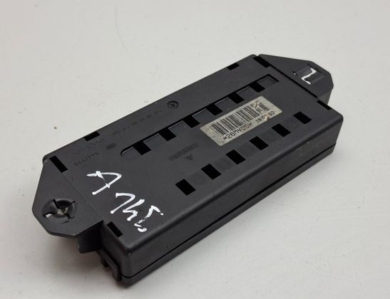 VOLVO XC90 1 generation (2002-2014) Fuse Box 9441776 32785656