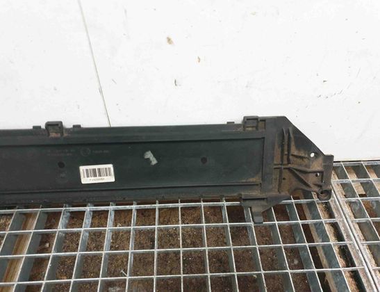 BMW 7 Series F01/F02 (2008-2015) Radiatoru kronšteini 7804619 13832847