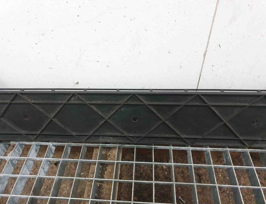 BMW 7 Series F01/F02 (2008-2015) Radiatoru kronšteini 7804619 13832847