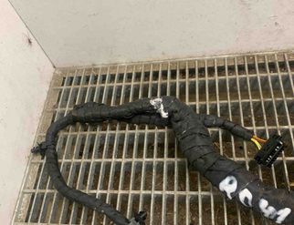 BMW 5 Series F10/F11 (2009-2017) Front Right Door Cables 9312733,9147281 15010097