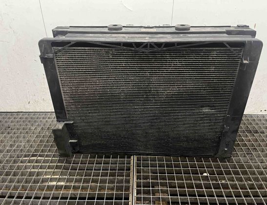BMW 5 Series F10/F11 (2009-2017) Dzesēšanas sistēma 8509167,7594610 20944814