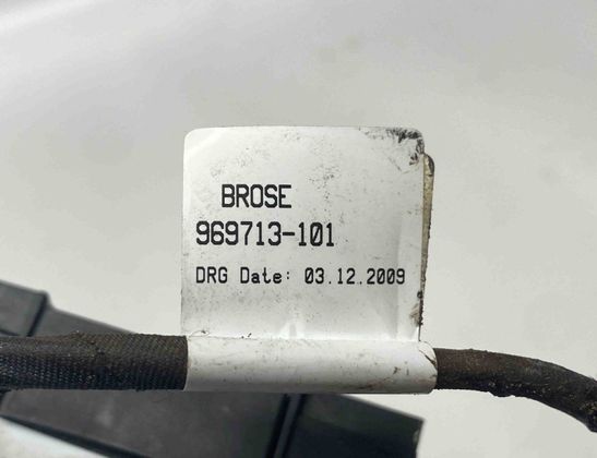 BMW 5 Series Gran Turismo F07 (2010-2017) Aizmugurējā bagāžnieka slēdzene 4878780,51244878780,966929106,969713,560739 22608114