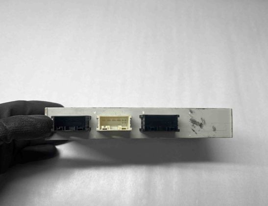 BMW 5 Series F10/F11 (2009-2017) Aizmugurējā vāka / bagāžnieka vadības bloks 7327886,61357327886 24320182