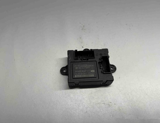 JAGUAR XF 1 generation  (2011-2016) Блок управления дверей передние  правые AH2214D618AD 27416661