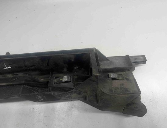 BMW X5 E70 (2006-2013) Radiatoru kronšteini 7586775,17007586775,758677506 27456039