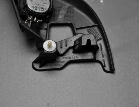 SKODA Superb 3 generation (2015-2023) Priekšējo labo durvju skaļrunis 3V0837974,3V0035411B,RIGHT 25430420