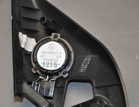 SKODA Superb 3 generation (2015-2023) Priekšējo labo durvju skaļrunis 3V0837974,3V0035411B,RIGHT 25430420