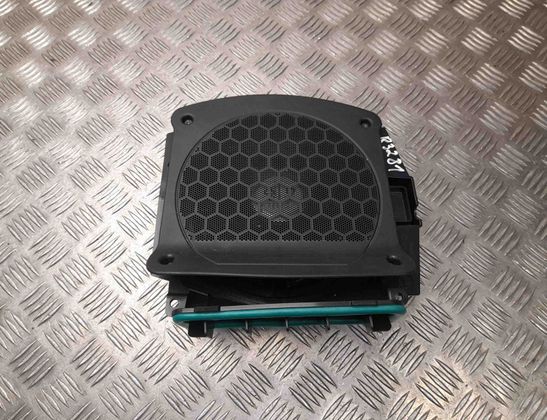 BMW 3 Series G20/G21/G28 (2018-2024) Сабвуфер 2622805 28375429