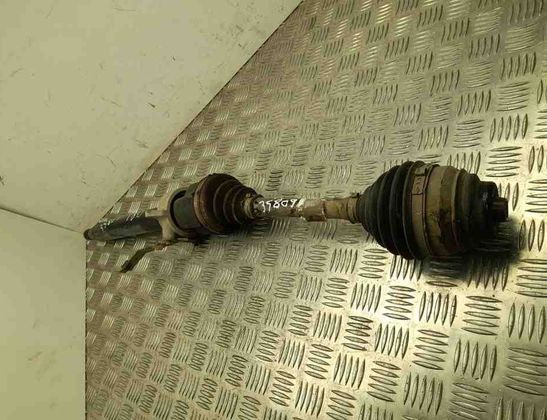 BMW 2 Series Active Tourer F45 (2014-2018) Front Right Driveshaft 8611942 29861709
