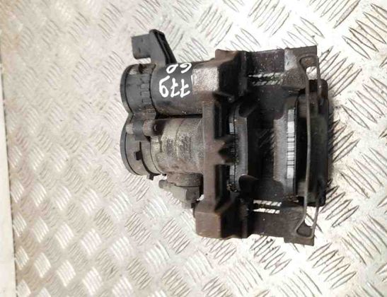 VOLVO V90 2 generation (2016-2024) задний правый суппорт 31687555 30755003