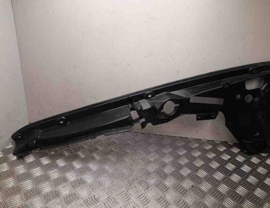 BMW X5 G05/G18 (2018-2024) Radiatoru kronšteini 7418198 31617758