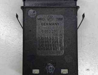 VOLKSWAGEN Golf 4 generation (1997-2006) Hazard button 1J0953235J,1J0953235H,1J0953235D 23931491