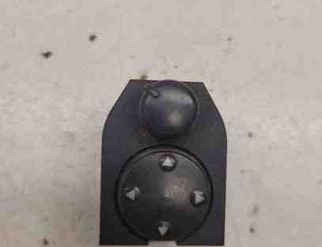 AUDI A4 B5/8D (1994-2001) Переключатель регулировки зеркала 8D0959565,03240034 23934561