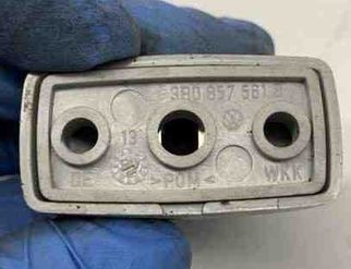 VOLKSWAGEN Passat B5 (1996-2005) Citas salona daļas 3B0857561B 23943168