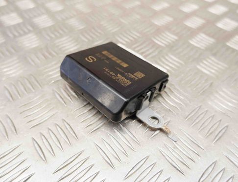 LEXUS RX 4 generation (2015-2024) Aizmugurējā vāka / bagāžnieka vadības bloks 89222-48181 17837394