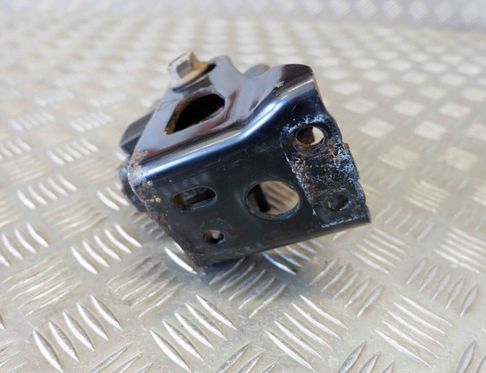 TOYOTA Prius Plus 1 generation (2012-2020) Priekšējais motora stiprinājums 12311-37090,12361-37150 30305982