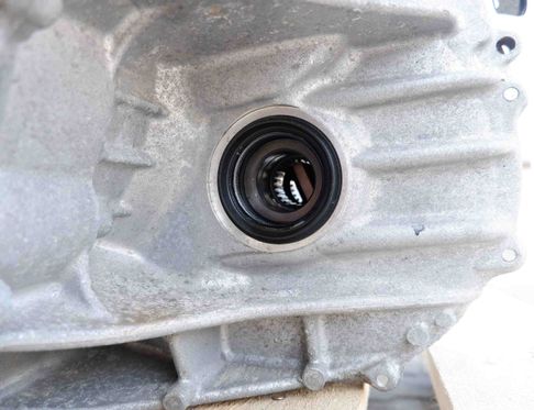 TOYOTA Auris 2 generation (2012-2015) Gearbox 30900-47064,30900-47063,P410 32031376